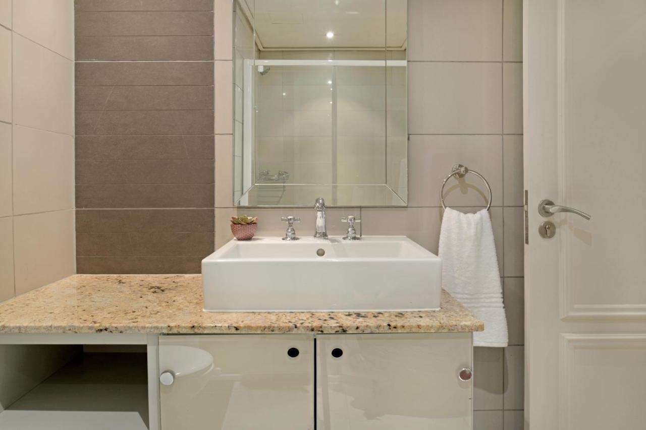 204 - 2Bdr Apartment Close To V&A Waterfront Kaapstad Buitenkant foto